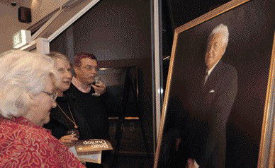 Walker Street Gallery - Tourism Search 3