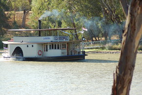 Emmylou Paddle Steamer - Tourism Search 3