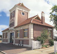Merredin Town Hall - Tourism Search