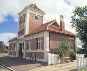 Merredin Town Hall - Tourism Search 0