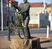 Miners Monument - Tourism Search