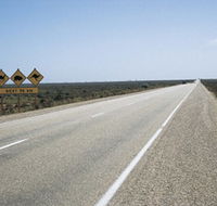 Eyre Highway - Tourism Search