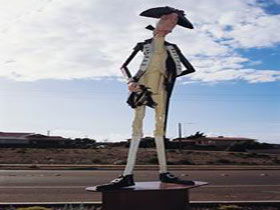 Tanderra Craft Village - Tourism Search 0