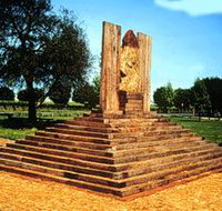 The Coonawarra Park - Tourism Search