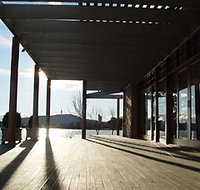 The Boat House By The Lake - Tourism Search