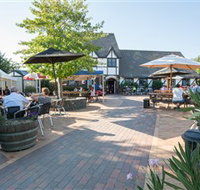 George Harcourt Inn - Tourism Search