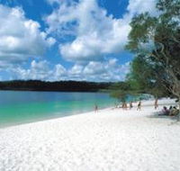 Lake McKenzie - Tourism Search