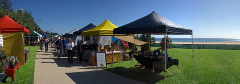 Burleigh Heads Markets - Tourism Search 7