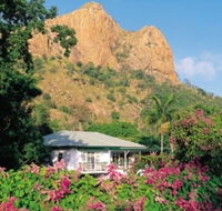 Castle Hill - Tourism Search
