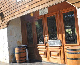 Sarabah Estate Vineyard - Tourism Search 2
