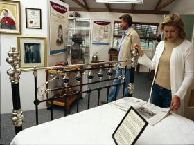 Sister Kenny Memorial - Tourism Search 1