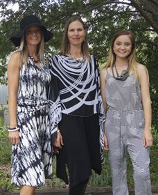 Sacs On Jenkins - Tourism Search 1