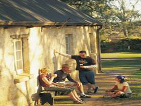 Overland Corner Hotel - Tourism Search 0