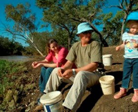 Charleville - Bakers Bend Warrego River Fishing Spot - Tourism Search 0