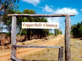 Copperfield Store, Chimney And Cemetery - Tourism Search 2