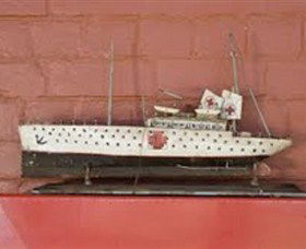 DUNERA  MUSEUM - Hay Internment And Prisoner Of War Camps Interpretive Centre - Tourism Search 2