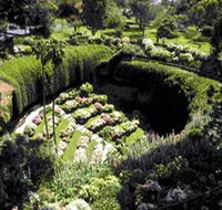 Umpherston Sinkhole - Tourism Search