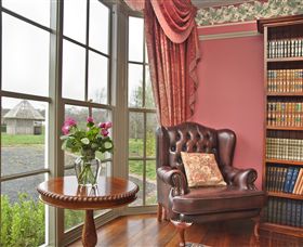Barcaldine House - Tourism Search 8
