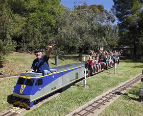 Willans Hill Miniature Railway - Tourism Search 0