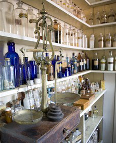 Lonsdale Dc ACT Tourism Search