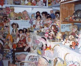 Gerogery Doll Museum - Tourism Search 1