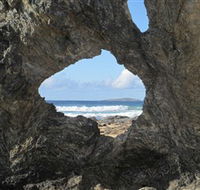 Glasshouse Rocks and Pillow Lava - Tourism Search