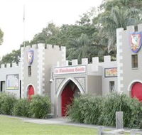 Macadamia Castle - Tourism Search