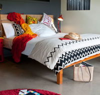 Deshons Retreat - Tourism Search