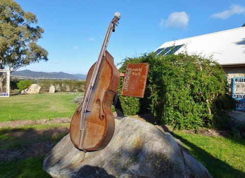 David Mahony Art Gallery & Sculpture Park - Tourism Search 2