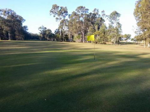 Boonooroo Golf Course & Tavern - Tourism Search 4