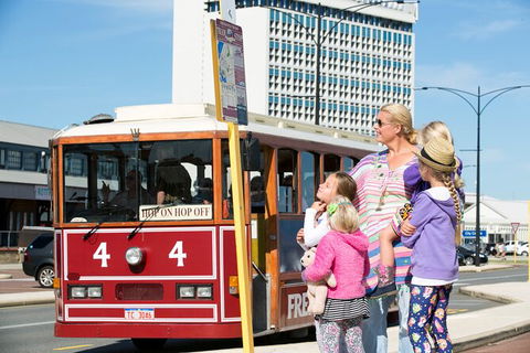 Fremantle Hop-On Hop-Off Tram Tour - Tourism Search 3
