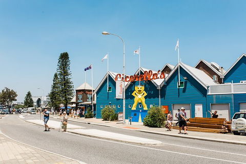 Fremantle Hop-On Hop-Off Tram Tour - Tourism Search 8