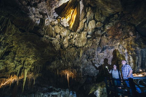 Ngilgi Cave Semi-guided Tour - Tourism Search 4