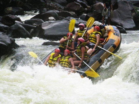 Tully River Full-Day White Water Rafting From Cairns Including Lunch - Tourism Search 3