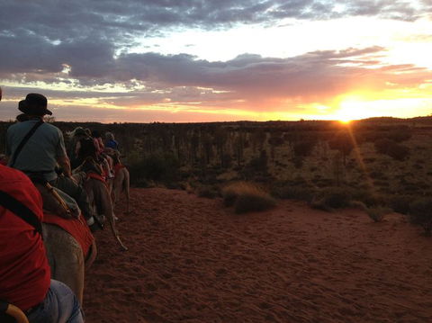 Uluru Small-Group Tour By Camel At Sunrise Or Sunset - Tourism Search 25