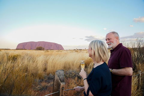 Uluru (Ayers Rock) Sunset With Outback Barbecue Dinner And Star Tour - Tourism Search 21