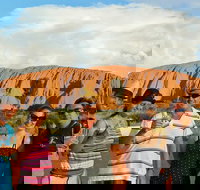 Ayers Rock Day Trip from Alice Springs Including Uluru Kata Tjuta and Sunset BBQ Dinner - Tourism Search