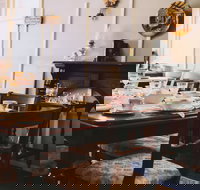 Carmen's Collectables - Tourism Search