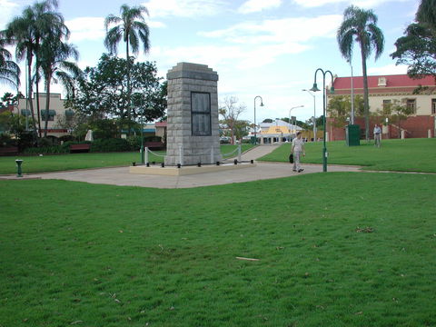 Sandgate War Memorial Park - Tourism Search 2