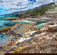 Singing Stones Beach - Tourism Search