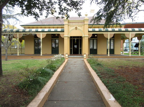 Braemar Gallery - Tourism Search 0