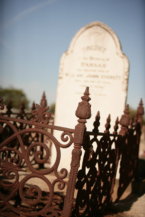 Mathoura Pioneer Cemetery - Tourism Search 0