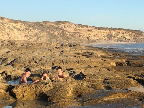 Streaky Bay - Back Beach - Tourism Search 1