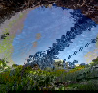 Umpherston Sinkhole - Tourism Search