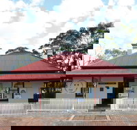 Dredge's Cottage - Tourism Search