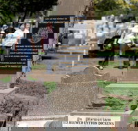 Historical Cemetery Moree - Tourism Search