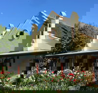 Quondong Cottage - Tourism Search