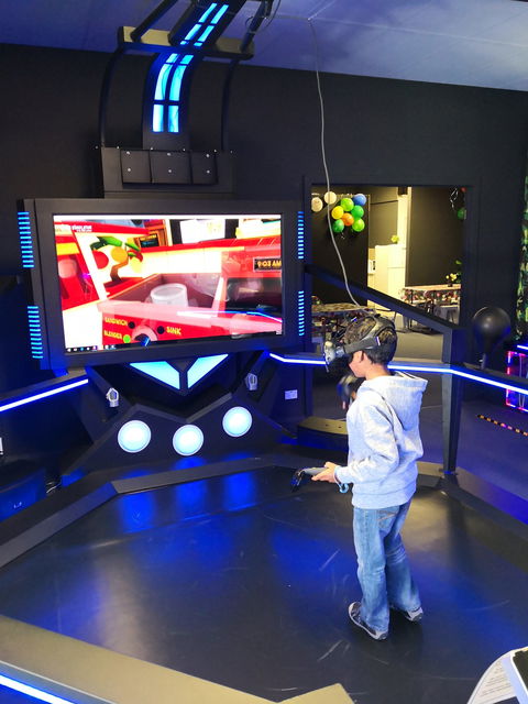 VR Canberra - Tourism Search 0