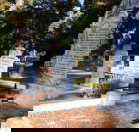 Lucindale Cemetery - Tourism Search