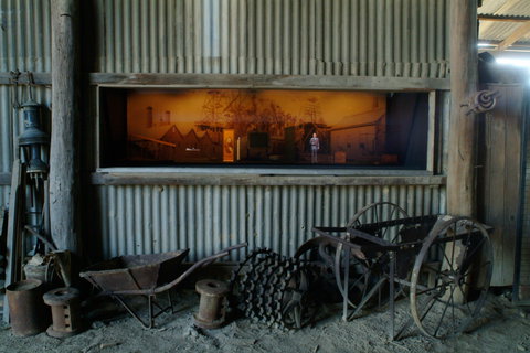 Venus Gold Battery - Tourism Search 2